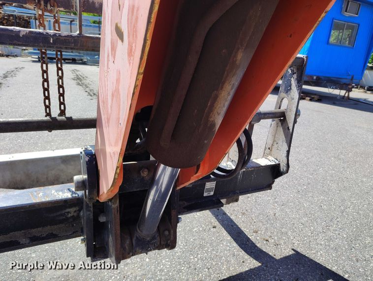 image for item DP4948 2005 Lull 944E-42 telehandler