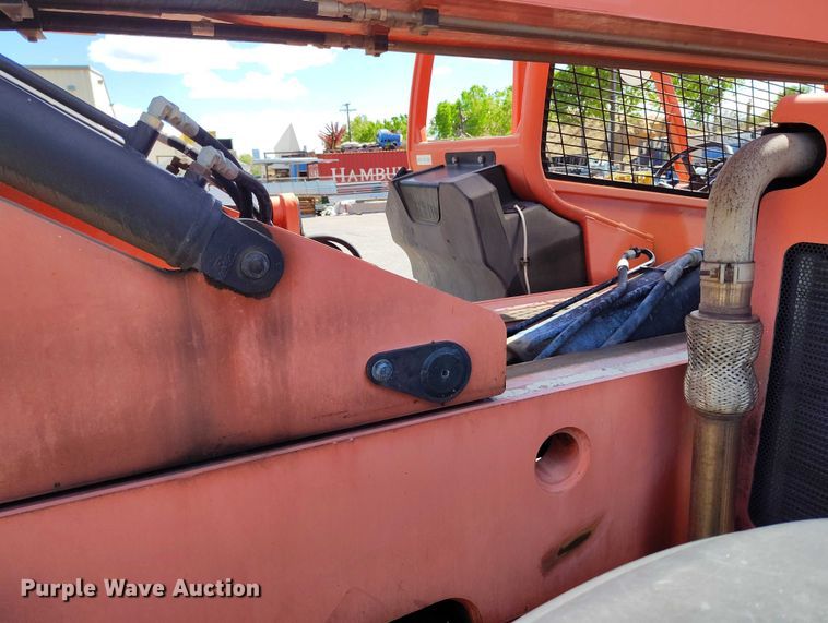 image for item DP4948 2005 Lull 944E-42 telehandler