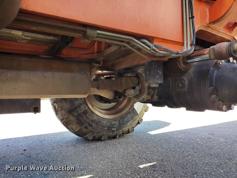 image for item DP4948 2005 Lull 944E-42 telehandler