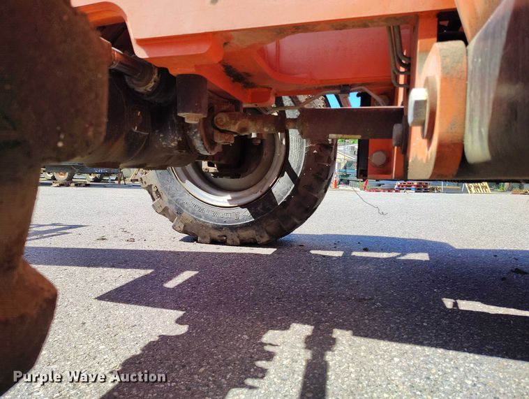 image for item DP4948 2005 Lull 944E-42 telehandler