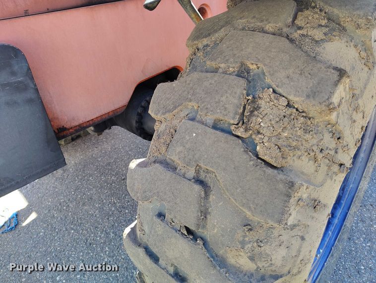 image for item DP4948 2005 Lull 944E-42 telehandler