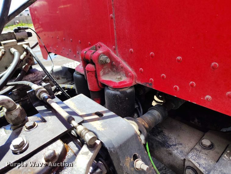 image for item DP4949 2007 Peterbilt 357 ready mix truck