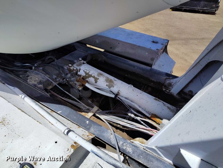 image for item DP4949 2007 Peterbilt 357 ready mix truck