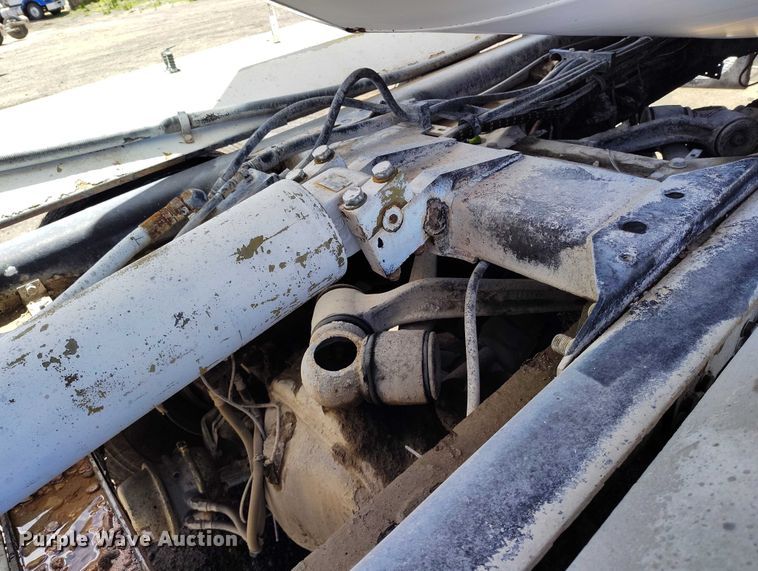 image for item DP4949 2007 Peterbilt 357 ready mix truck