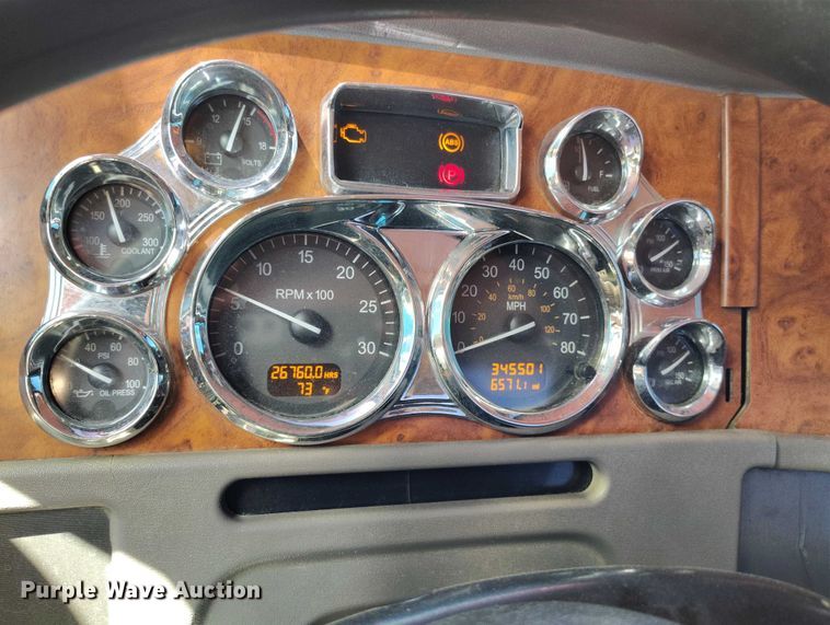 image for item DP4949 2007 Peterbilt 357 ready mix truck