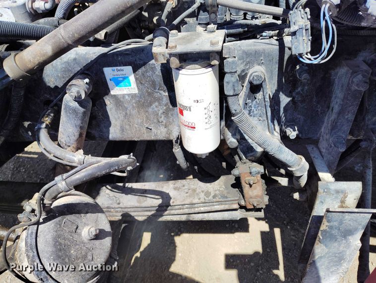 image for item DP4949 2007 Peterbilt 357 ready mix truck