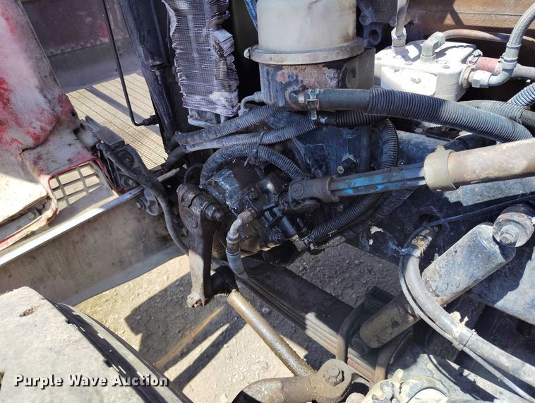 image for item DP4949 2007 Peterbilt 357 ready mix truck