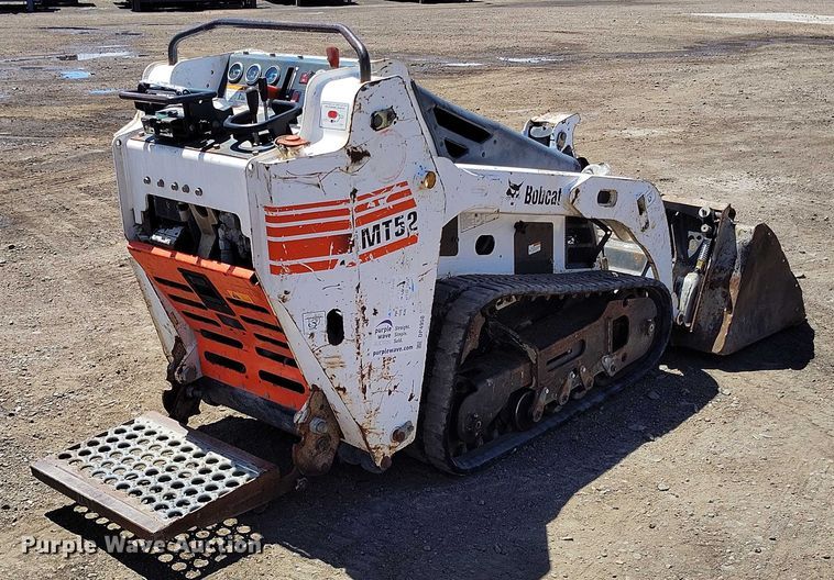 image for item DP4950 2013 Bobcat MT52 compact utility loader
