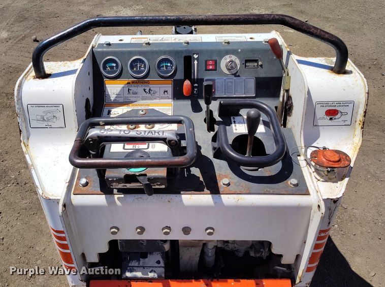 image for item DP4950 2013 Bobcat MT52 compact utility loader