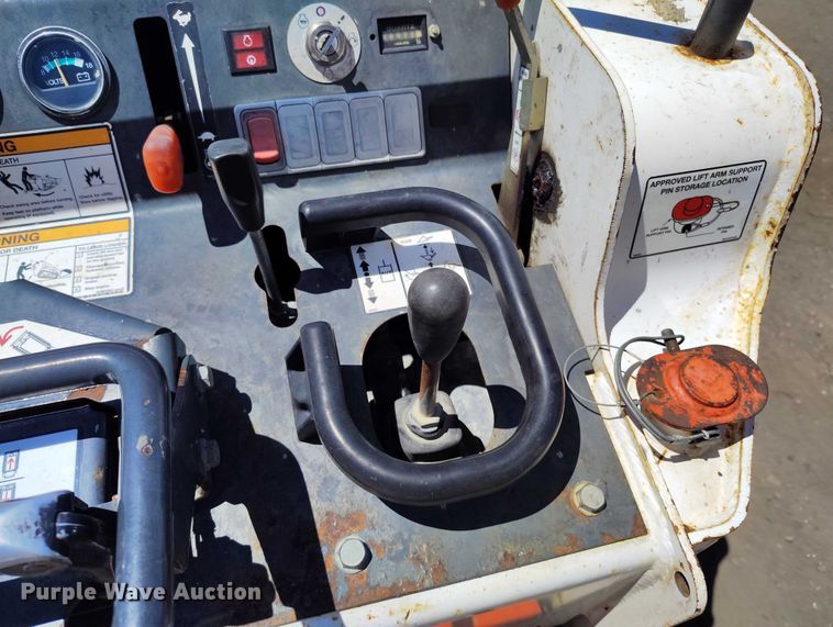 image for item DP4950 2013 Bobcat MT52 compact utility loader