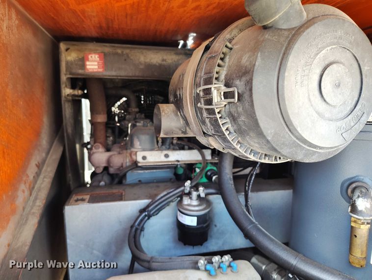 image for item DP4951 2015 Sullivan D90PKU air compressor