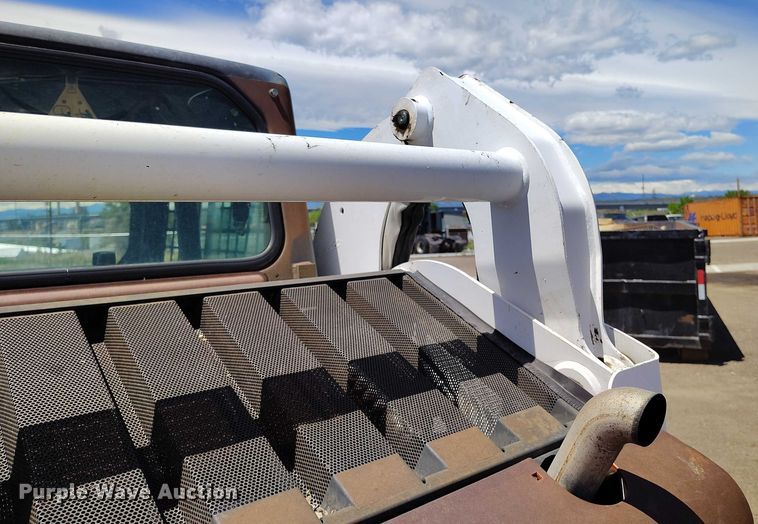 image for item DP4952 2008 Bobcat S205 skid steer loader