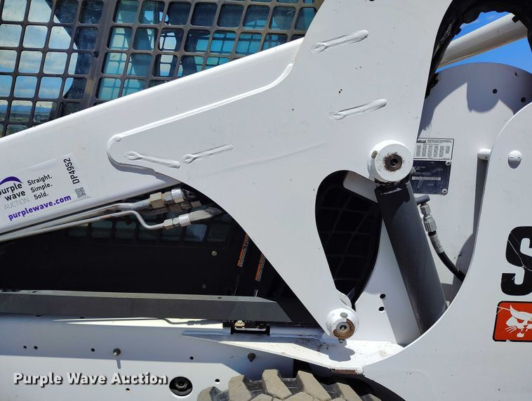 image for item DP4952 2008 Bobcat S205 skid steer loader
