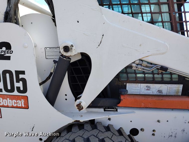image for item DP4952 2008 Bobcat S205 skid steer loader