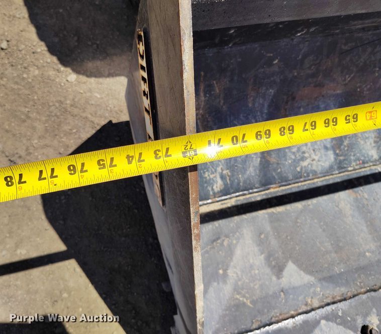 image for item DP4952 2008 Bobcat S205 skid steer loader