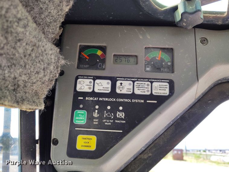 image for item DP4952 2008 Bobcat S205 skid steer loader