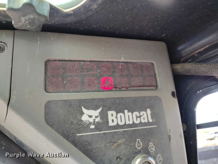 image for item DP4952 2008 Bobcat S205 skid steer loader