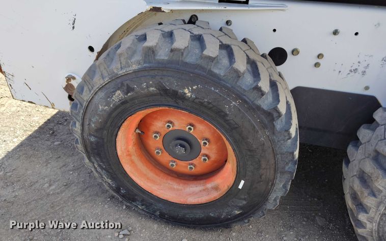image for item DP4952 2008 Bobcat S205 skid steer loader