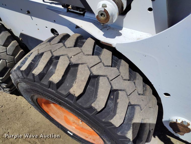 image for item DP4952 2008 Bobcat S205 skid steer loader