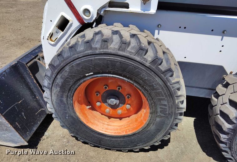 image for item DP4952 2008 Bobcat S205 skid steer loader