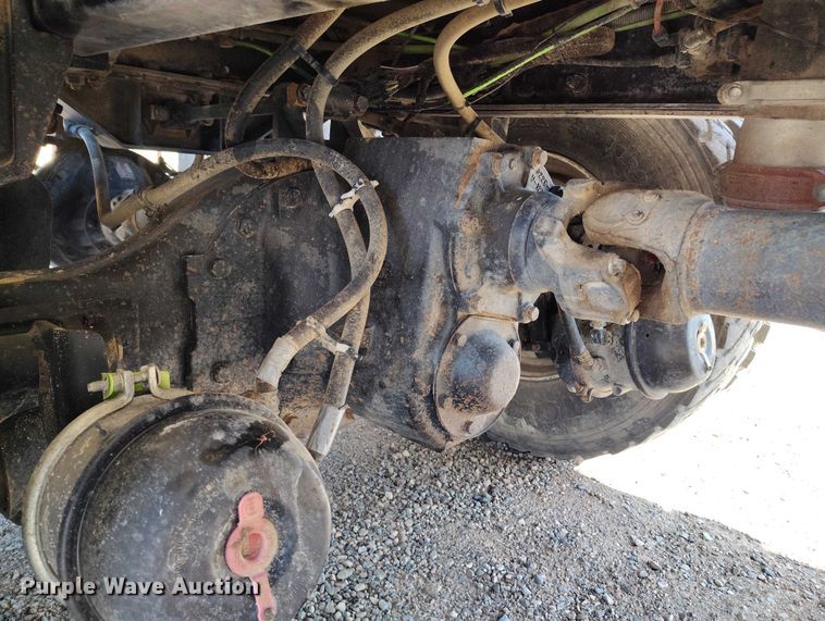 image for item DP4953 2006 International 7400 water truck