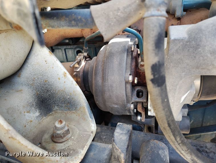 image for item DP4953 2006 International 7400 water truck