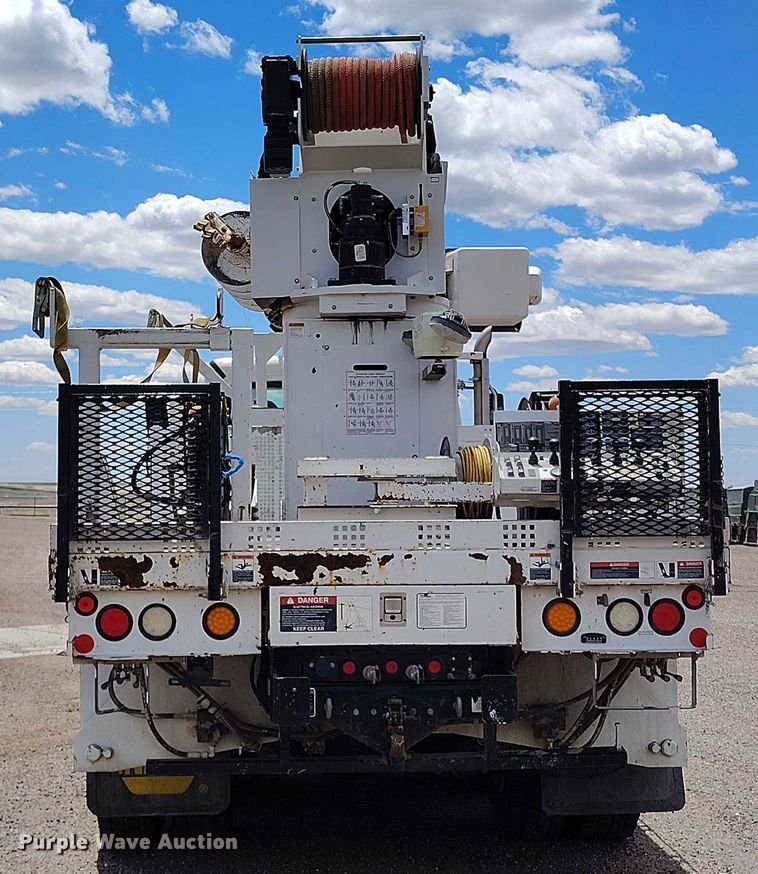 image for item DP4955 2015 Freightliner Business Class M2 digger derrick truck