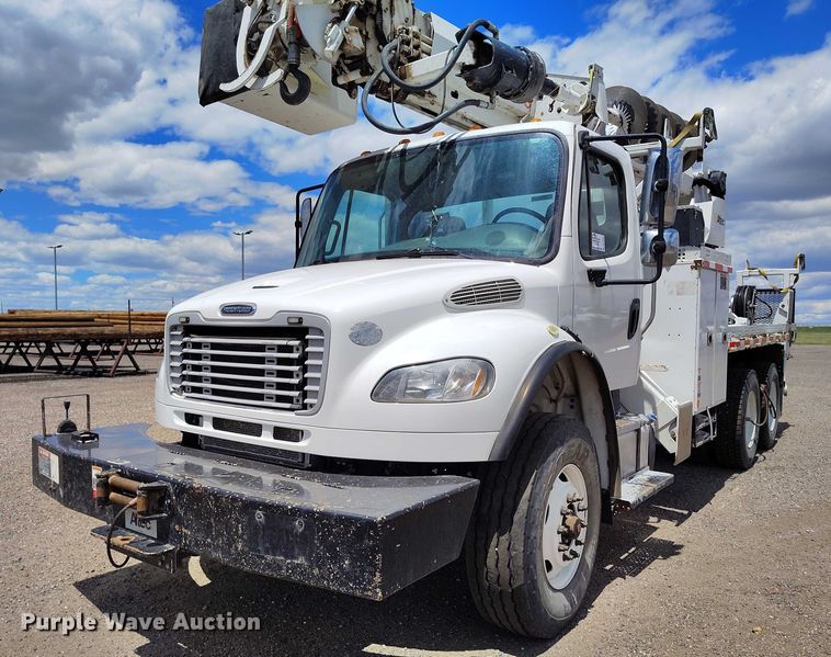 image for item DP4955 2015 Freightliner Business Class M2 digger derrick truck