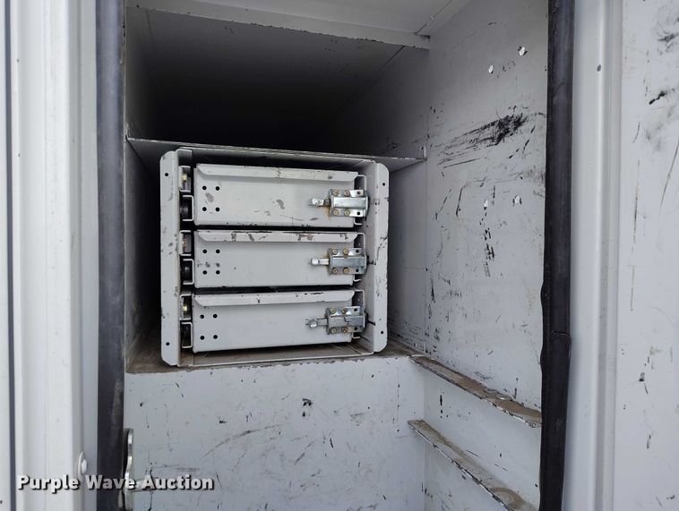 image for item DP4955 2015 Freightliner Business Class M2 digger derrick truck