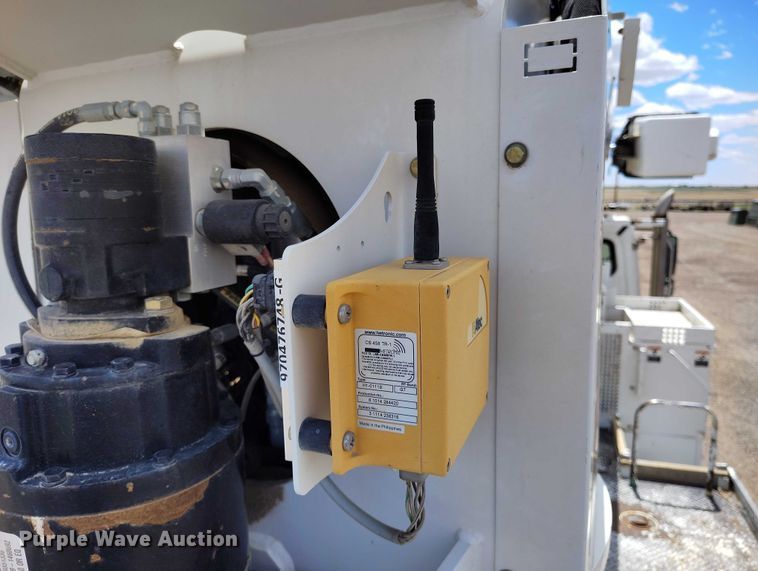 image for item DP4955 2015 Freightliner Business Class M2 digger derrick truck