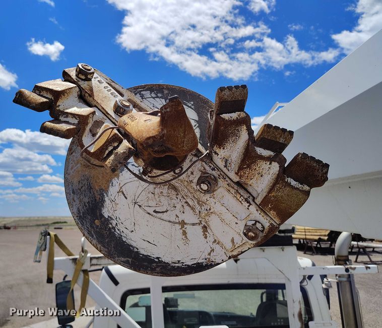 image for item DP4955 2015 Freightliner Business Class M2 digger derrick truck