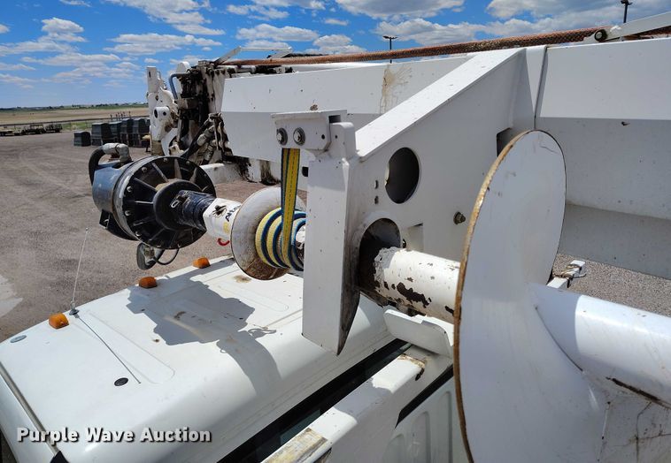 image for item DP4955 2015 Freightliner Business Class M2 digger derrick truck