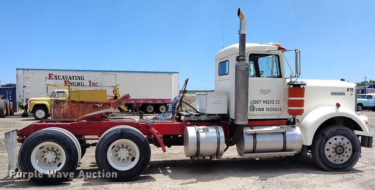 image for item DP4973 1976 Kenworth W900 semi truck