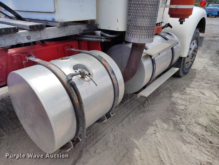 image for item DP4973 1976 Kenworth W900 semi truck