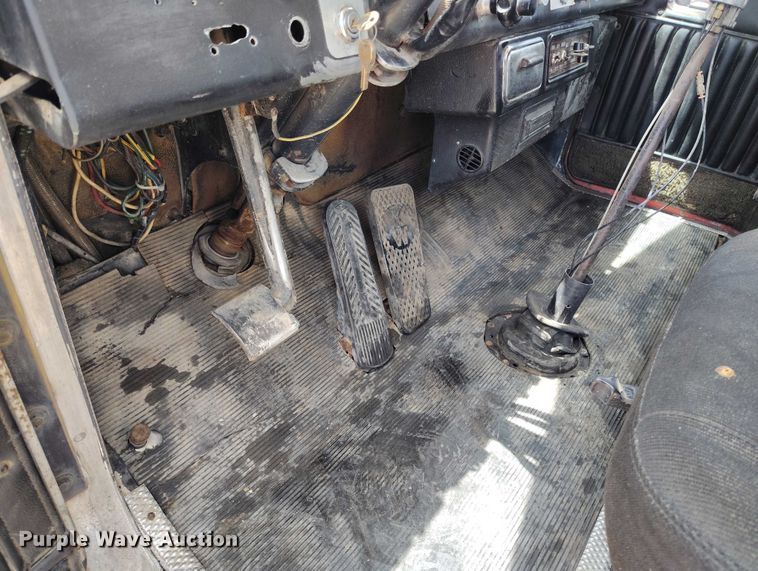 image for item DP4973 1976 Kenworth W900 semi truck