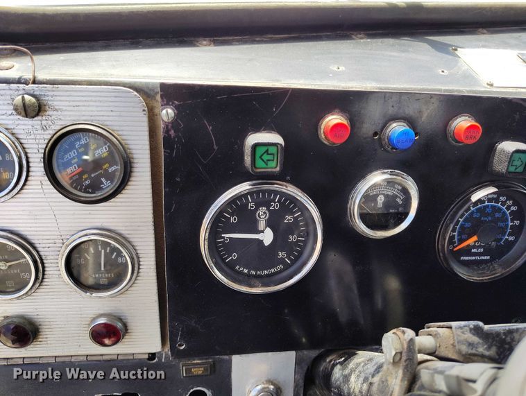 image for item DP4973 1976 Kenworth W900 semi truck