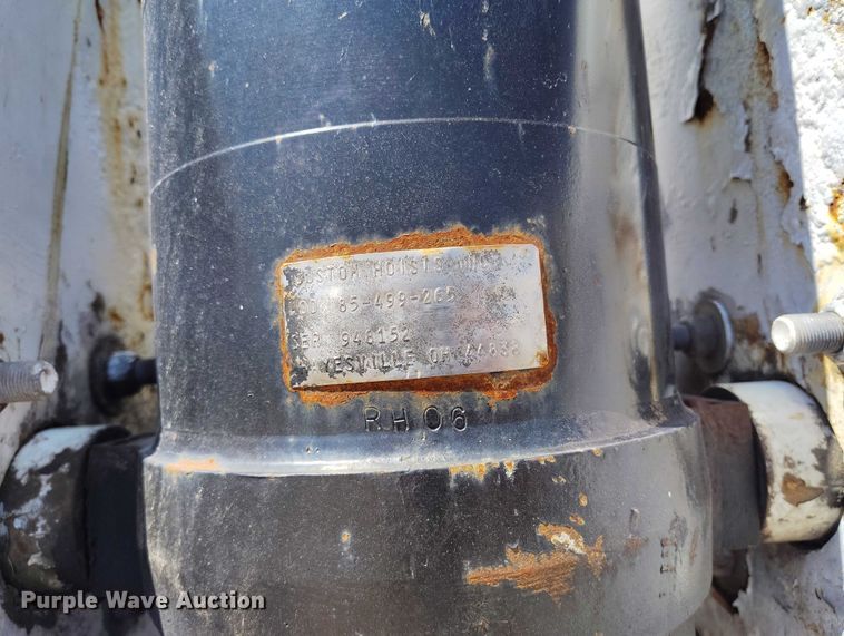 image for item DP4975 1999 Freuehauf end dump trailer