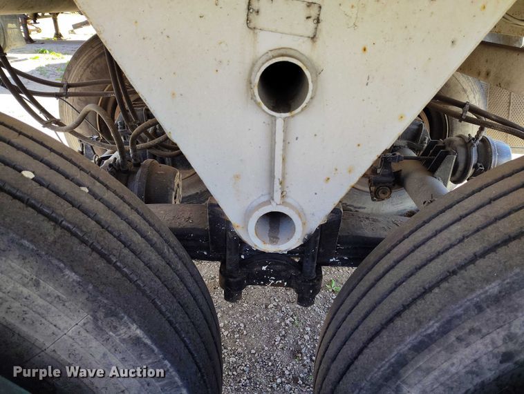 image for item DP4975 1999 Freuehauf end dump trailer