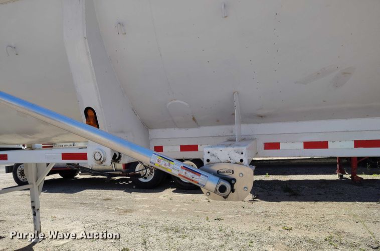 image for item DP4975 1999 Freuehauf end dump trailer