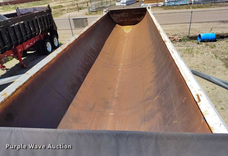 image for item DP4975 1999 Freuehauf end dump trailer