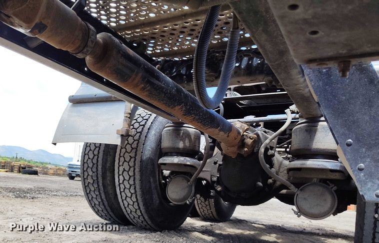 image for item DP4976 1994 Kenworth T600 semi truck