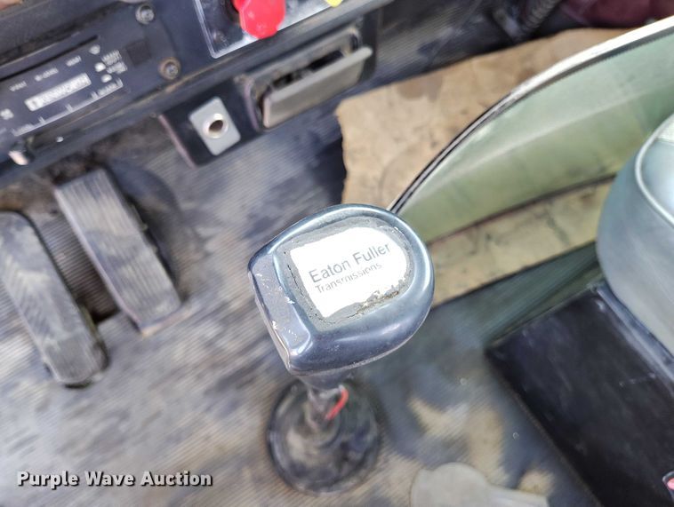 image for item DP4976 1994 Kenworth T600 semi truck