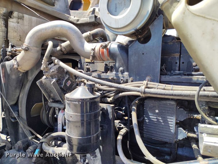 image for item DP4976 1994 Kenworth T600 semi truck