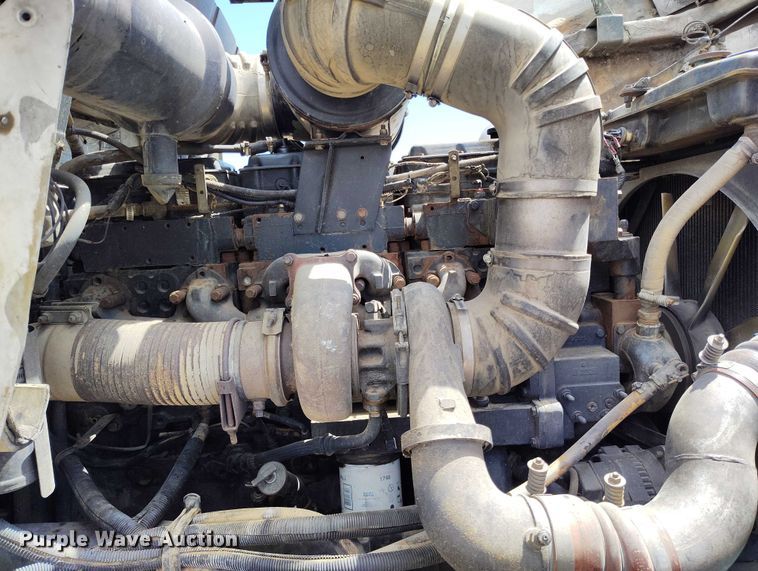 image for item DP4976 1994 Kenworth T600 semi truck