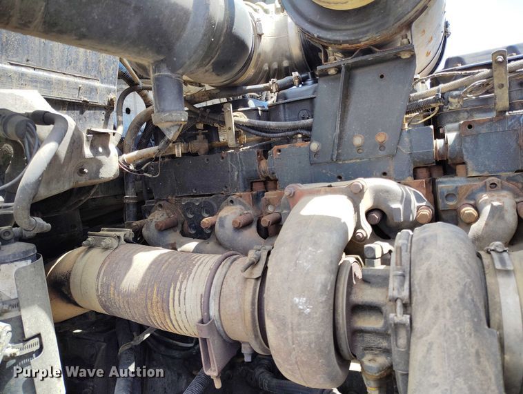 image for item DP4976 1994 Kenworth T600 semi truck