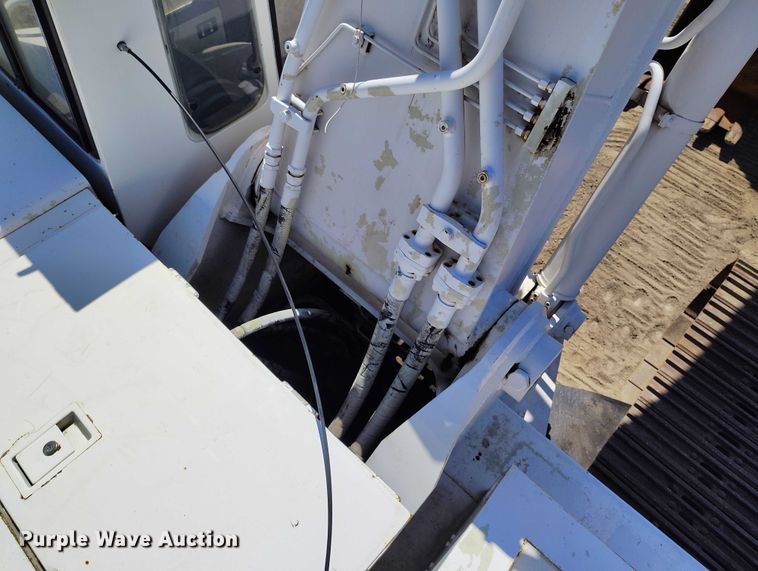 image for item DP4977 1988 Link Belt 4300 C Series excavator