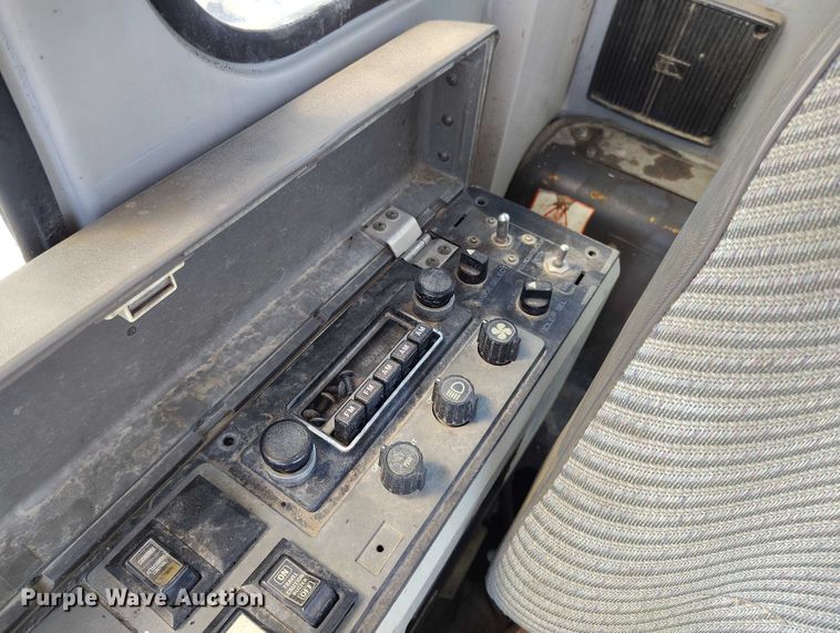 image for item DP4977 1988 Link Belt 4300 C Series excavator