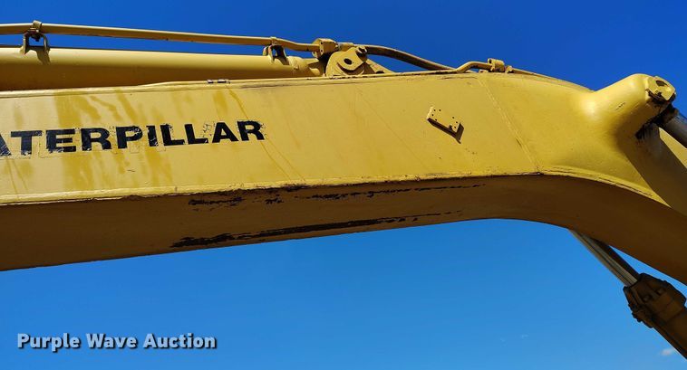 image for item DP4979 1977 Caterpillar 235 excavator
