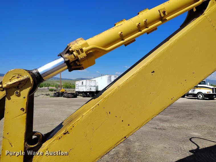 image for item DP4979 1977 Caterpillar 235 excavator