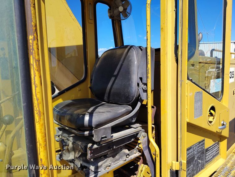 image for item DP4979 1977 Caterpillar 235 excavator